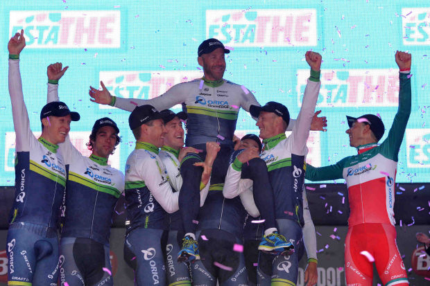 Giro d’Italia 2014: etap 1: Orica-GreenEdge otworzyła wyścig