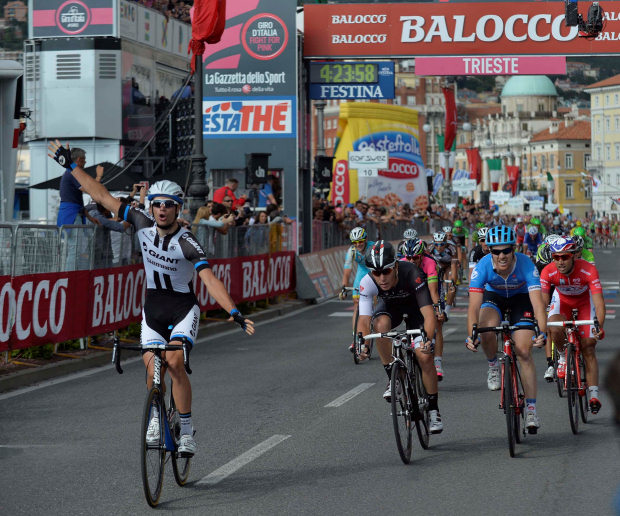 Giro d’Italia 2014: etap 21: triumf Nairo Quintany, ostatni etap dla Luki Mezgeca