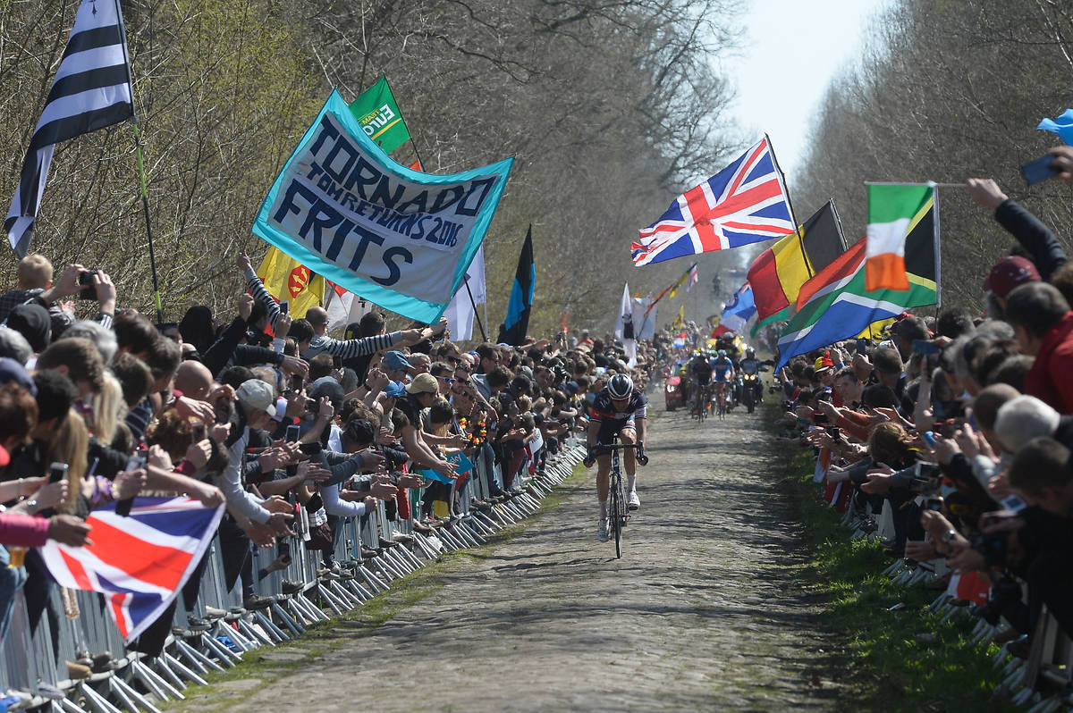 ASO vs. UCI: skrócą Paryż-Roubaix?