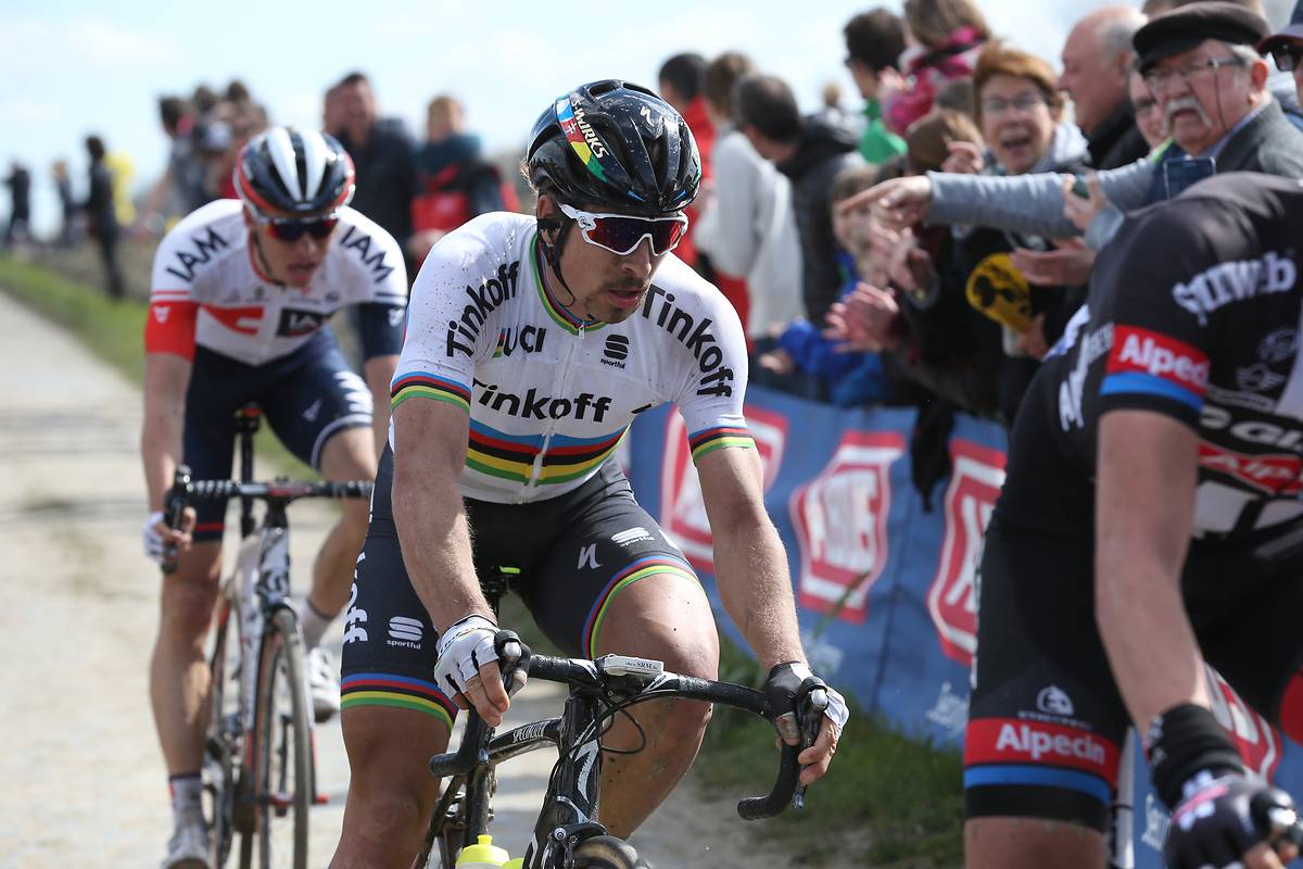 Paryż-Roubaix 2016: Mons-en-Pévèle zakończył wyścig Sagana