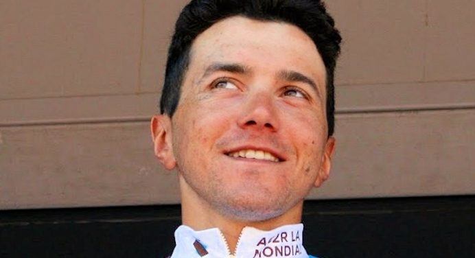 Domenico Pozzovivo poceluje w Giro d’Italia