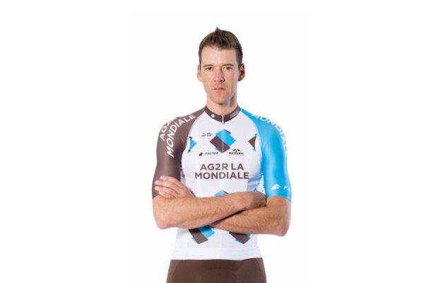 Stijn Vandenbergh w koszulce AG2R La Mondiale