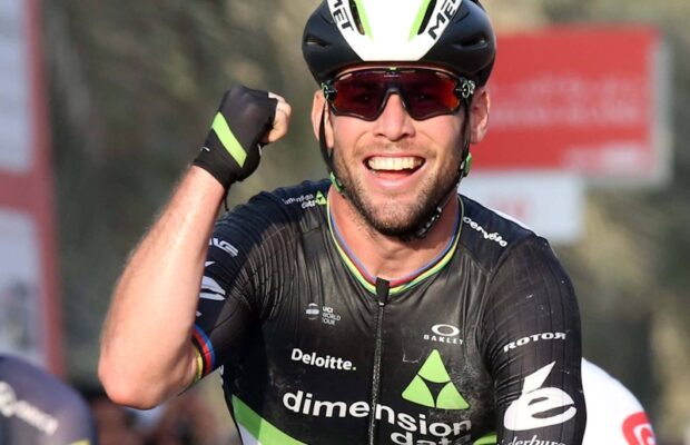 Mark Cavendish świętuje na mecie Abu Dhabi Tour