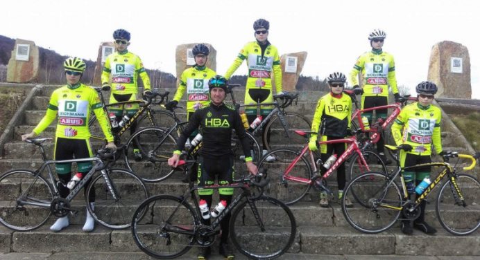 Kross wspiera Huzar Bike Academy, kuźnię kolarskich kadr