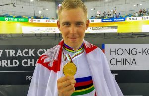 Adrian Tekliński z medalem mistrza świata
