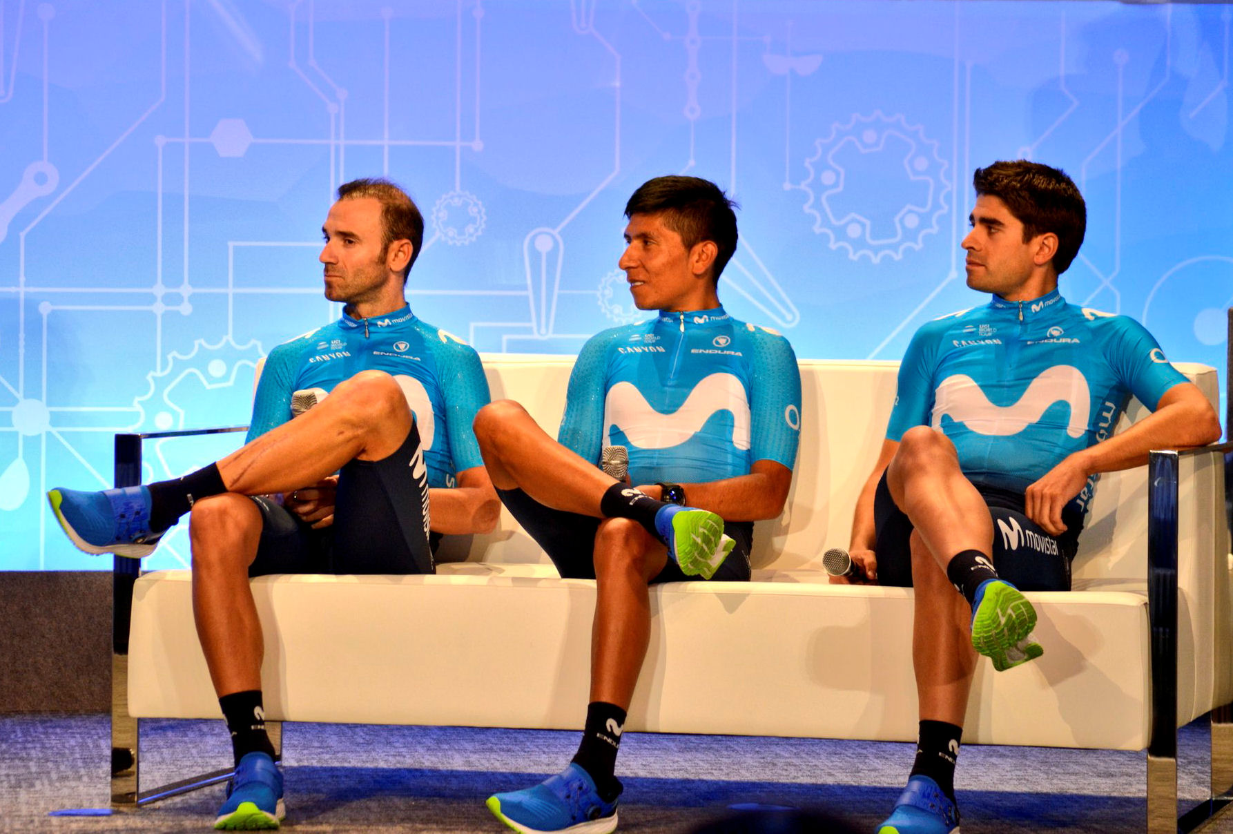 na kanapie od lewej: Valverde, Quintana, Landa