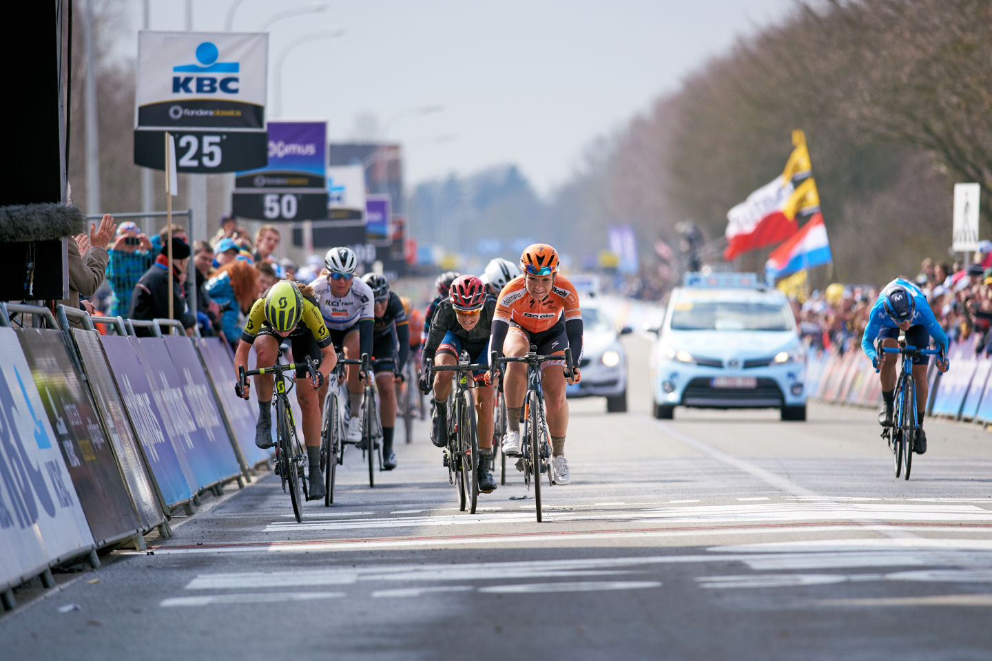 Małgorzata Jasińska finiszuje po 6. lokatę w Ronde van Vlaanderen