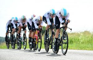 Team Sky zwyciężył na trasie jazdy drużynowej na czas Critérium du Dauphiné