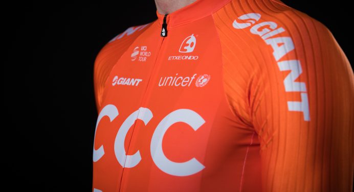 CCC Team zaprezentował strój Etxeondo na sezon 2019