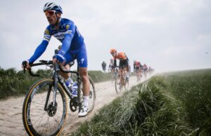 Philippe Gilbert na brukach Roubaix