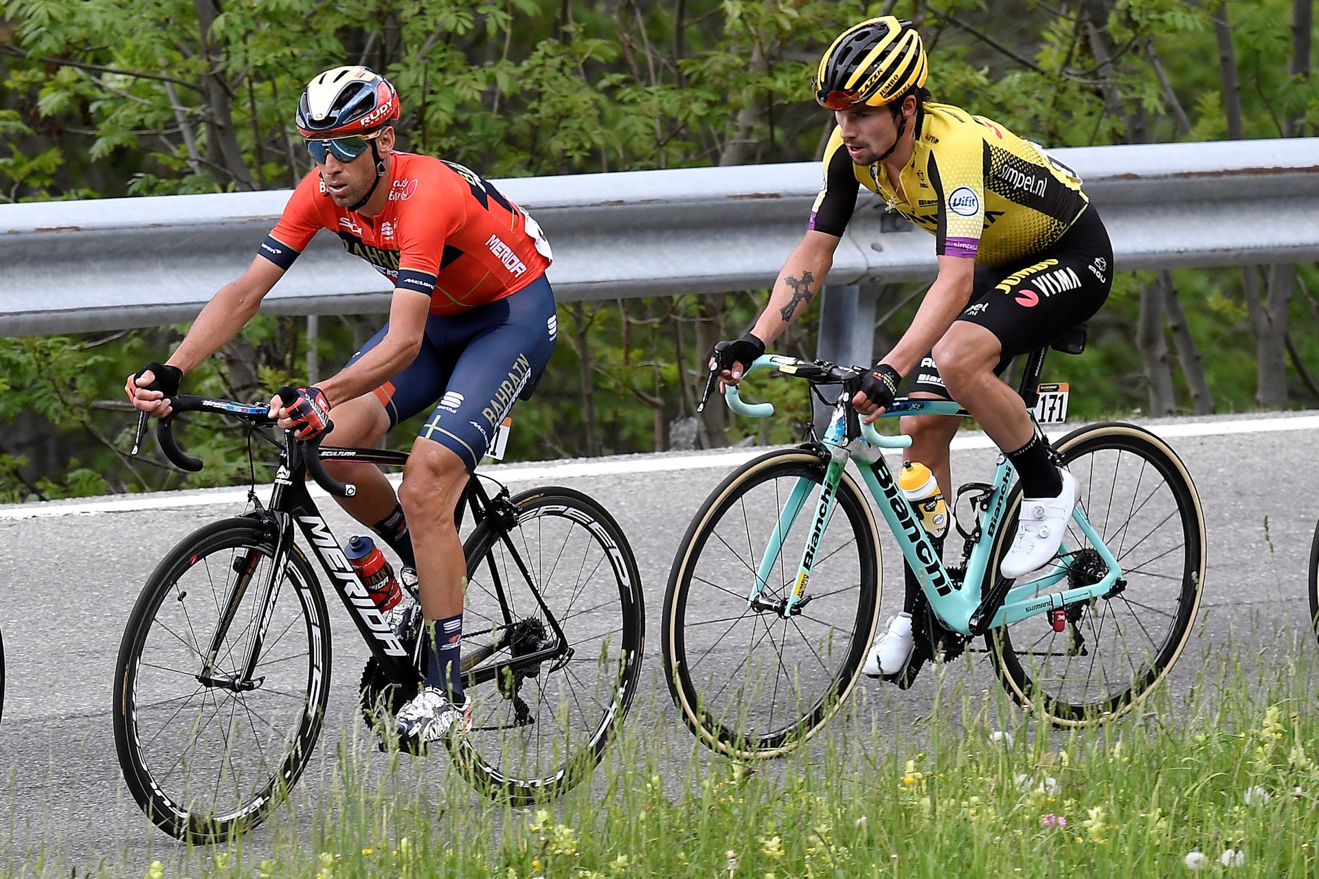 Giro d’Italia 2019. Nibali i Roglic w jednym domku stali