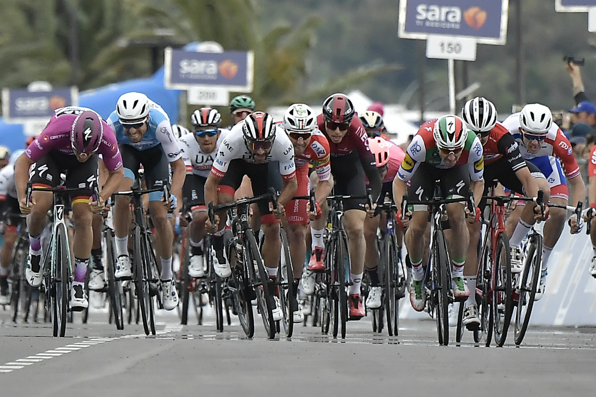 Giro d’Italia 2019. Elia Viviani nie widzi problemu