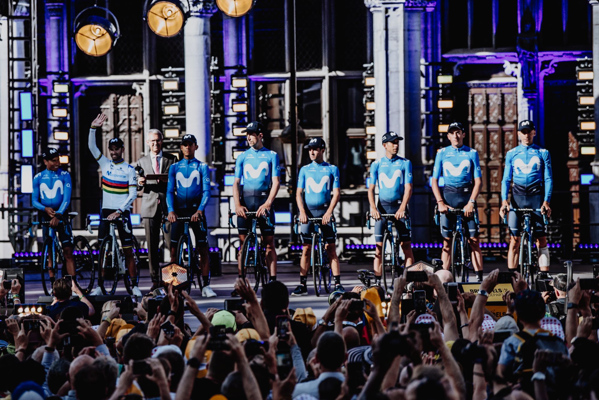 Movistar Team na prezentacji Tour de France 2019