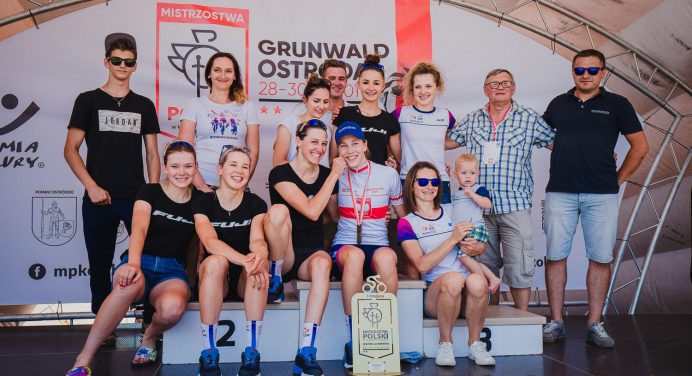 W obiektywie: mistrzowski wyścig wspólny kobiet w Ostródzie