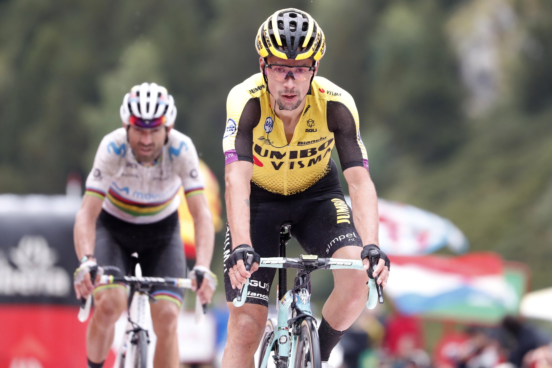 Giro dell’Emilia 2019. Primoz Roglic świętuje zwycięstwo