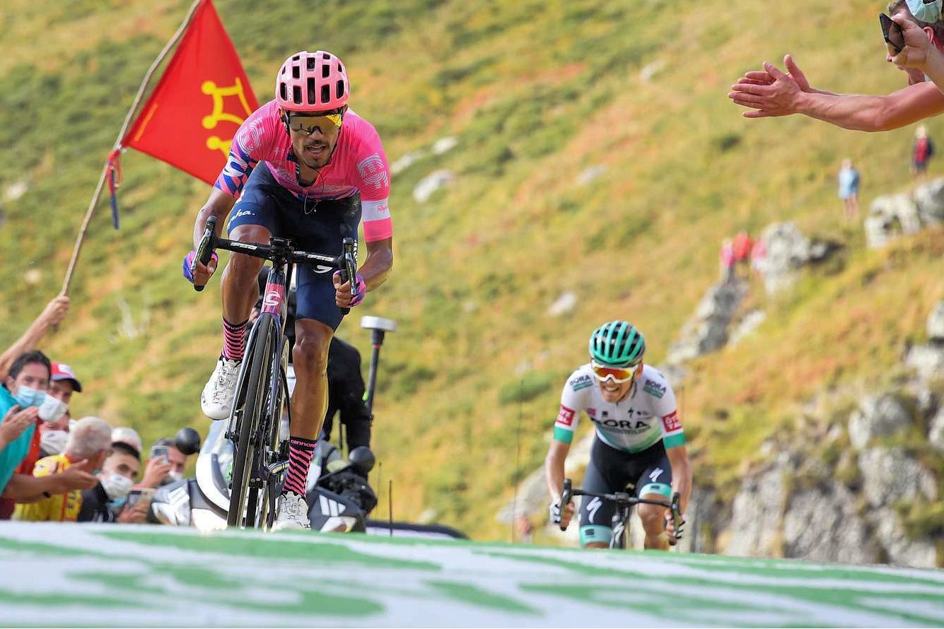 Tour de France 2020: etap 13. Martinez ograł Borę, Słoweńcy pokonali Kolumbijczyków