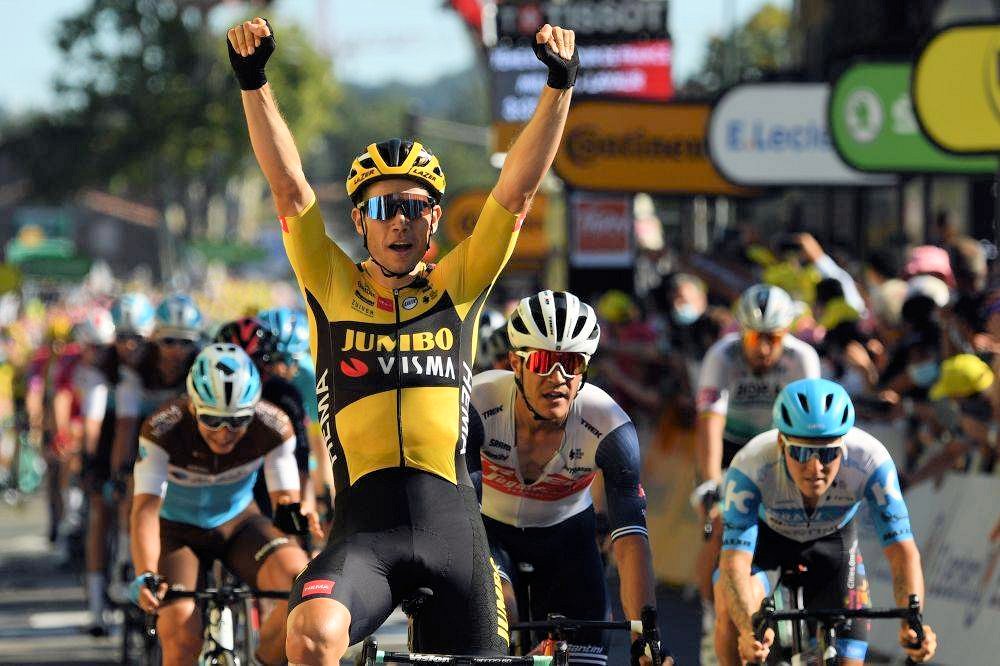 Tour de France 2020: etap 7. Wout van Aert po rozróbie na wiatrach