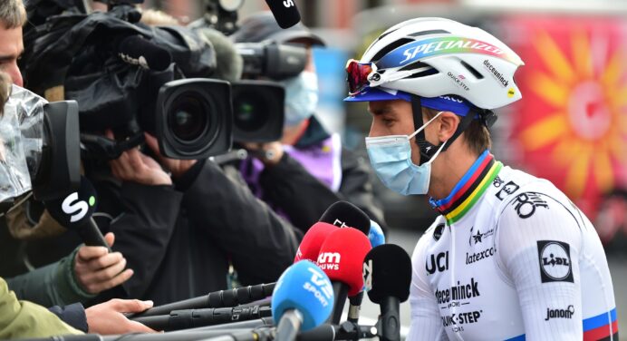 Tour de Suisse 2021. Julian Alaphilippe nie opuści narodzin dziecka