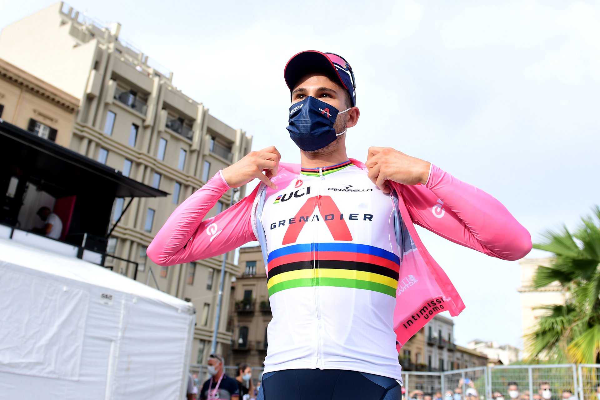 Filippo Ganna i Geoghegan Hart powrócą na Giro d’Italia
