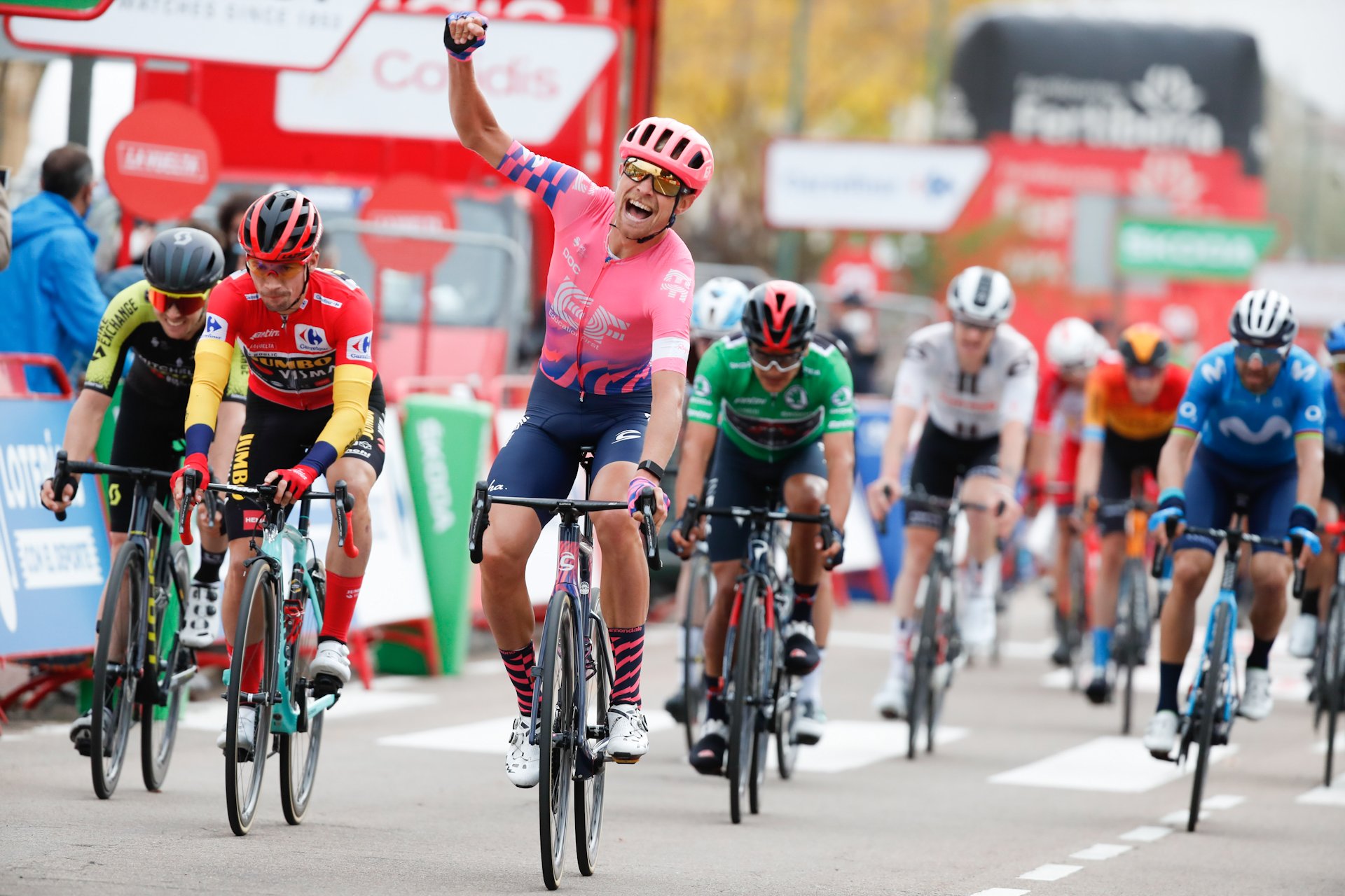 Vuelta a Espana 2020: etap 16. Magnus Cort Nielsen przed Roglicem