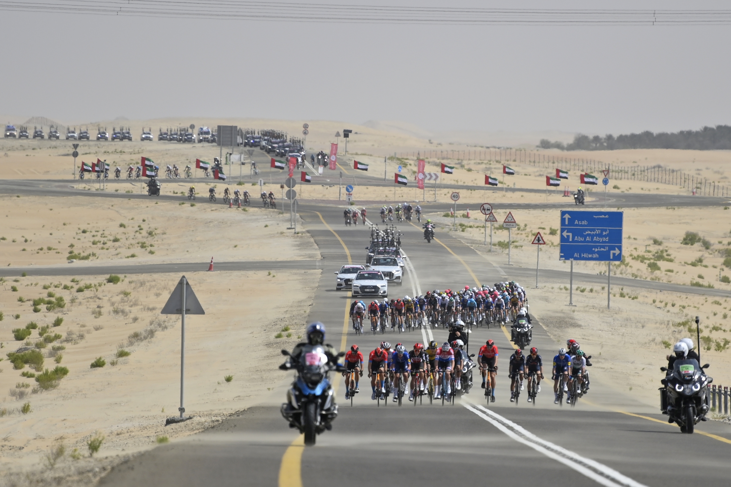 Sprinty, ranty i góry pustyni. Zapowiedź UAE Tour 2022