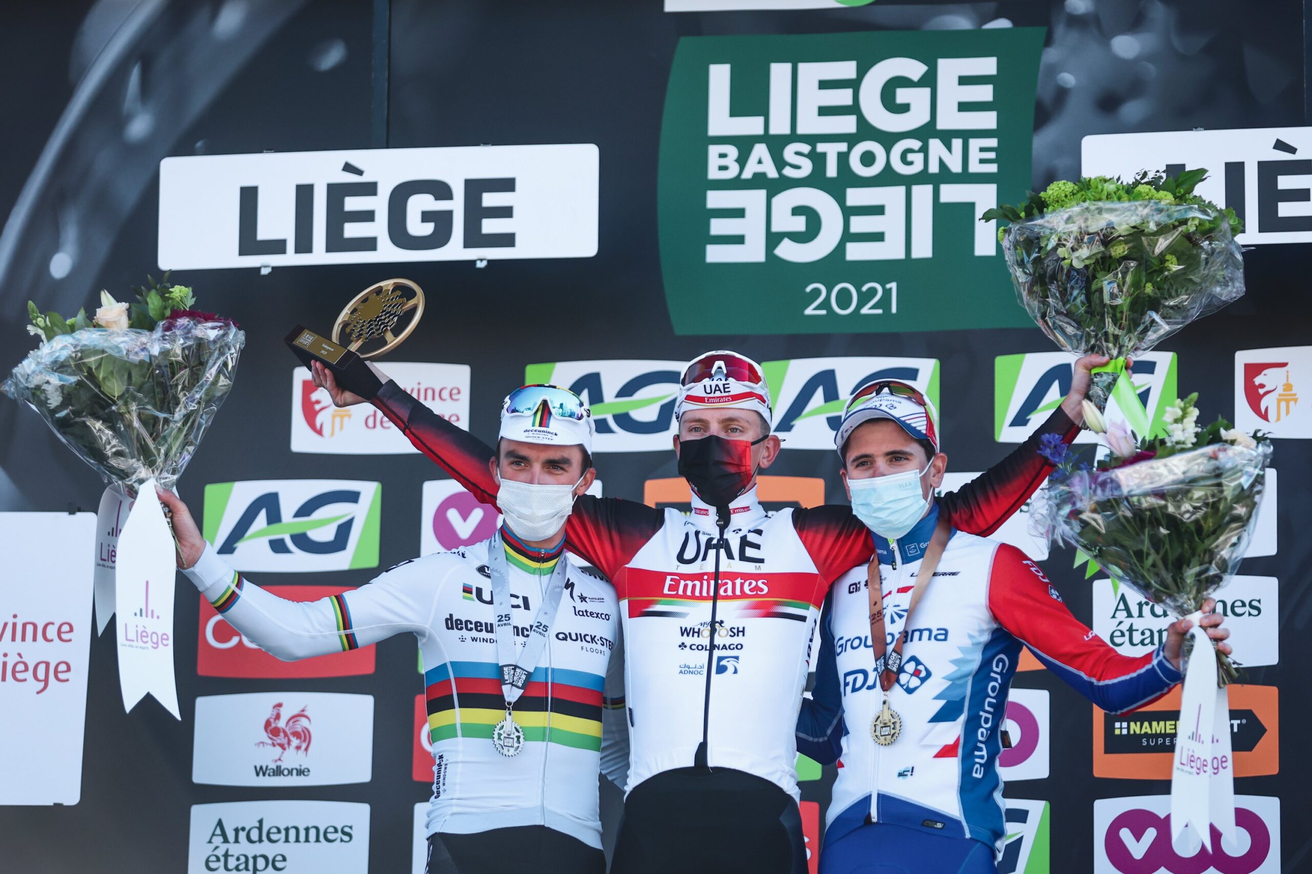 Liege-Bastogne-Liege 2021. Alaphilippe i Gaudu zadowoleni z podium