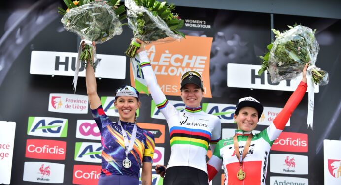 La Flèche Wallonne Féminine 2021. Van der Breggen przed Niewiadomą