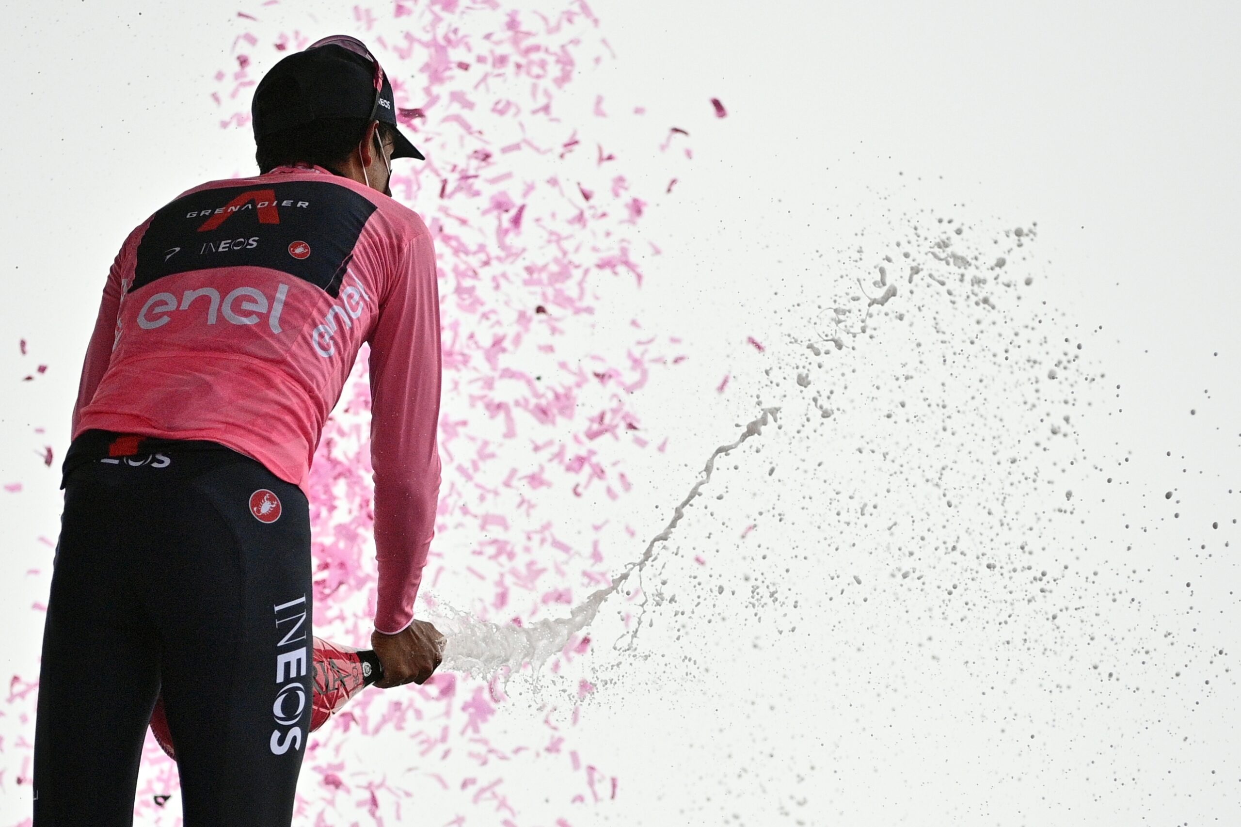 Giro d’Italia 2021. Egan Bernal: “chciałem uhonorować koszulkę”