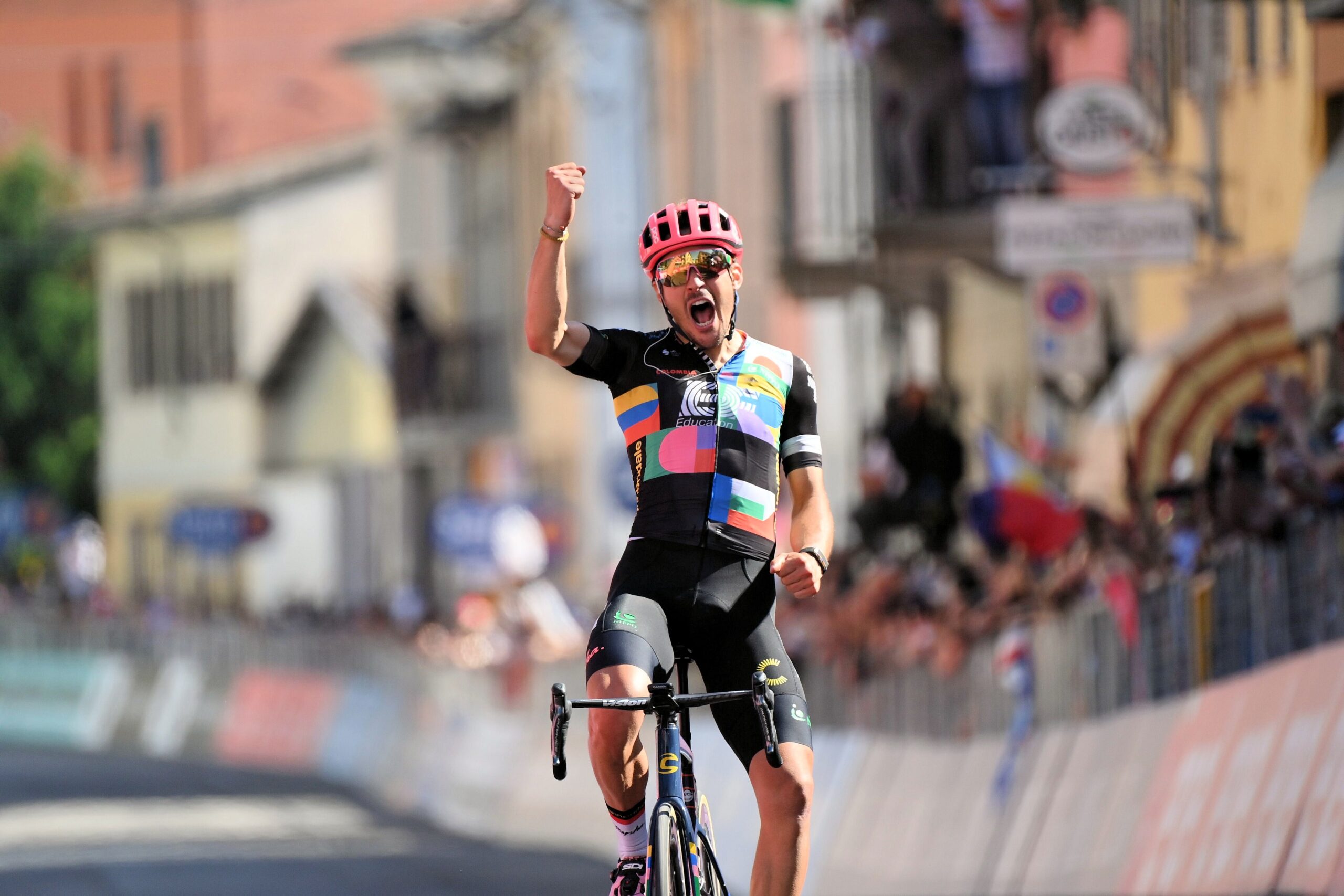 Giro d’Italia 2021: etap 18. Świetny Alberto Bettiol