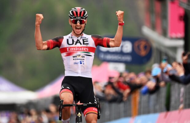 Alesandro Covi wygrywa etap Giro d'Italia na Marmoladzie
