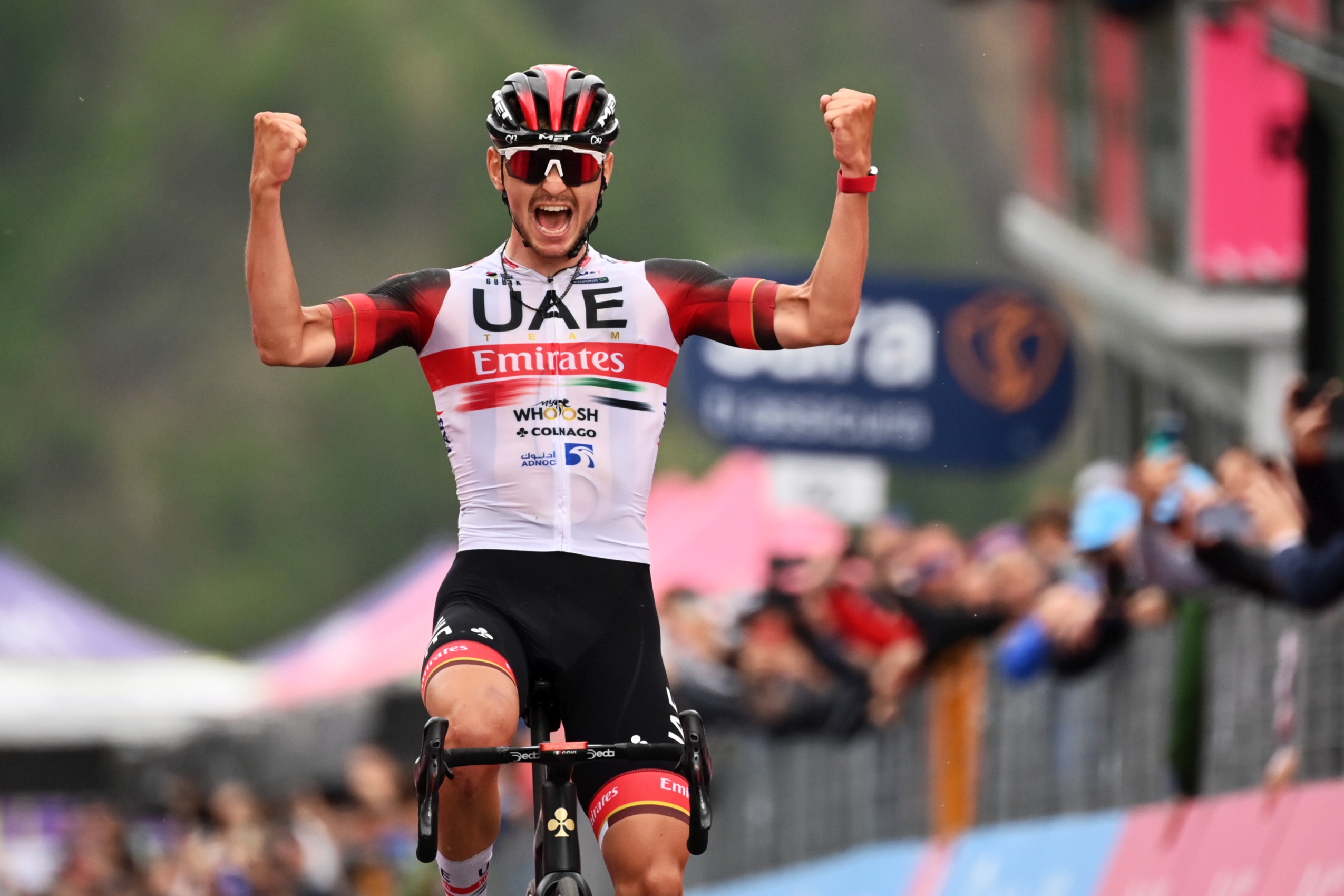 Alesandro Covi wygrywa etap Giro d'Italia na Marmoladzie