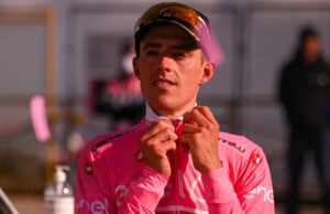 Juan Pedro Lopez w koszulce lidera Giro d'Italia