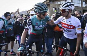 Lennard Kämna i Juan Pedro Lopez podczas Giro d'Italia.