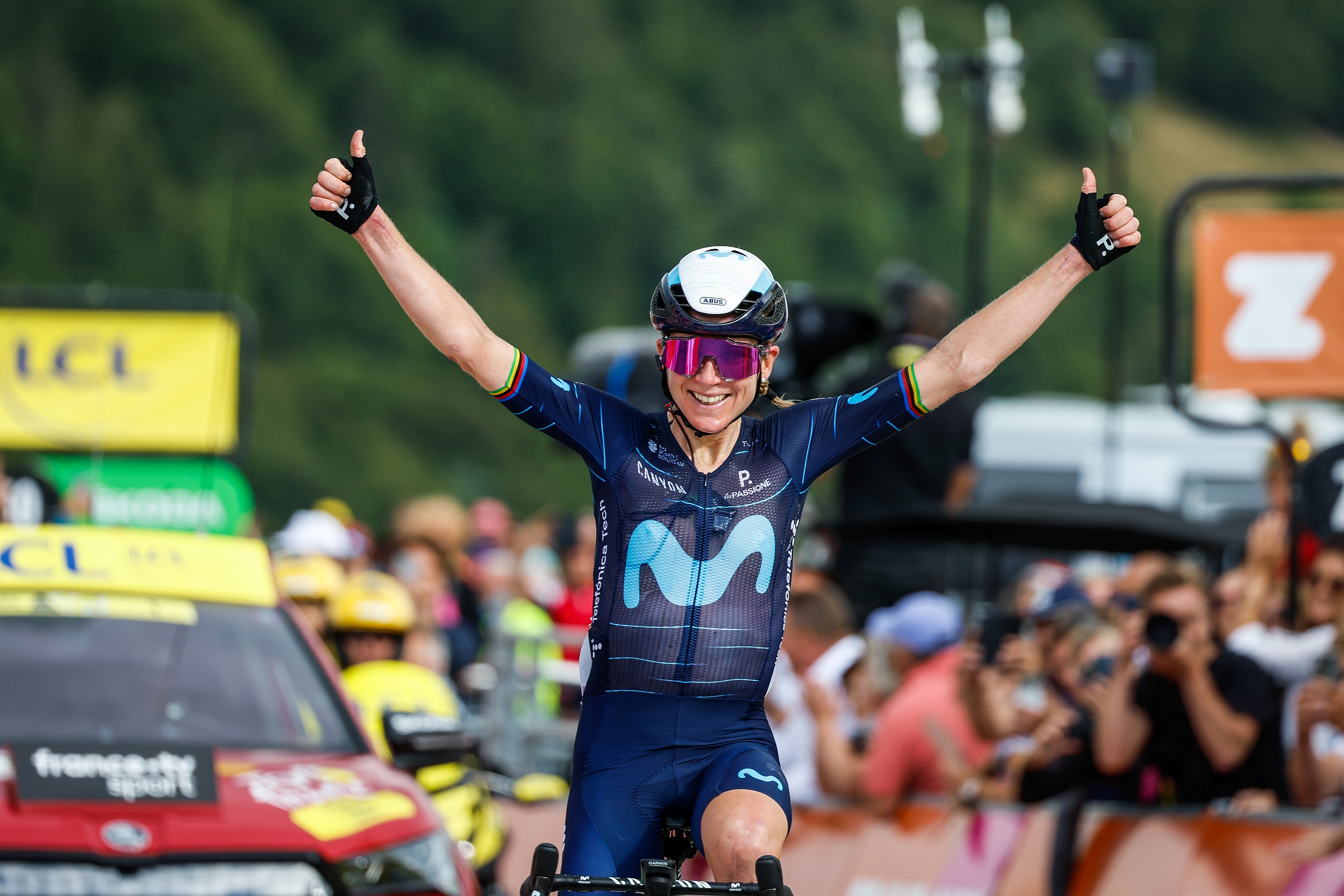 Annemiek van Vleuten wygrywa etap Tour de France Femmes w Le Markstein