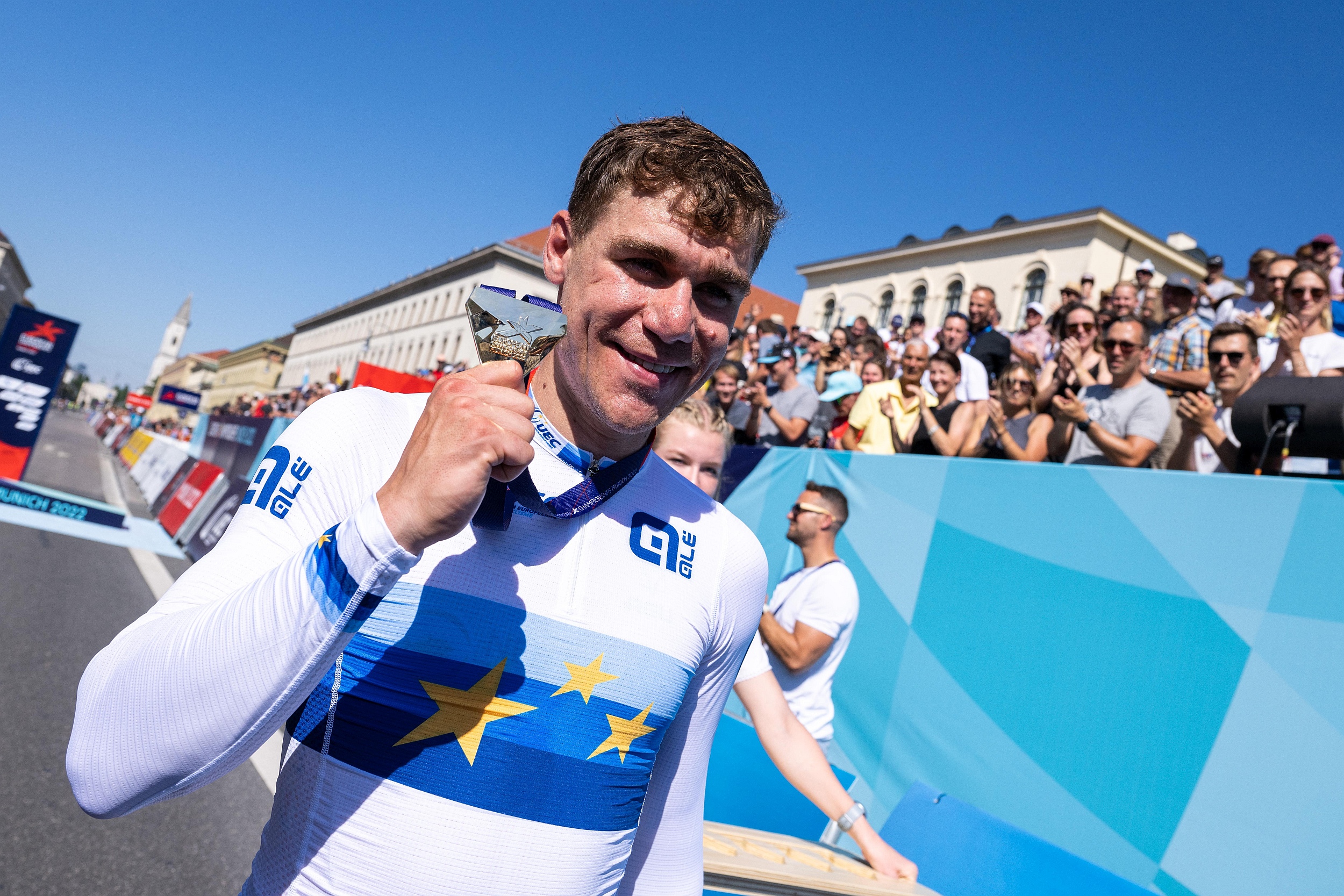 Fabio Jakobsen ze złotym medalem Mistrzostw Europy