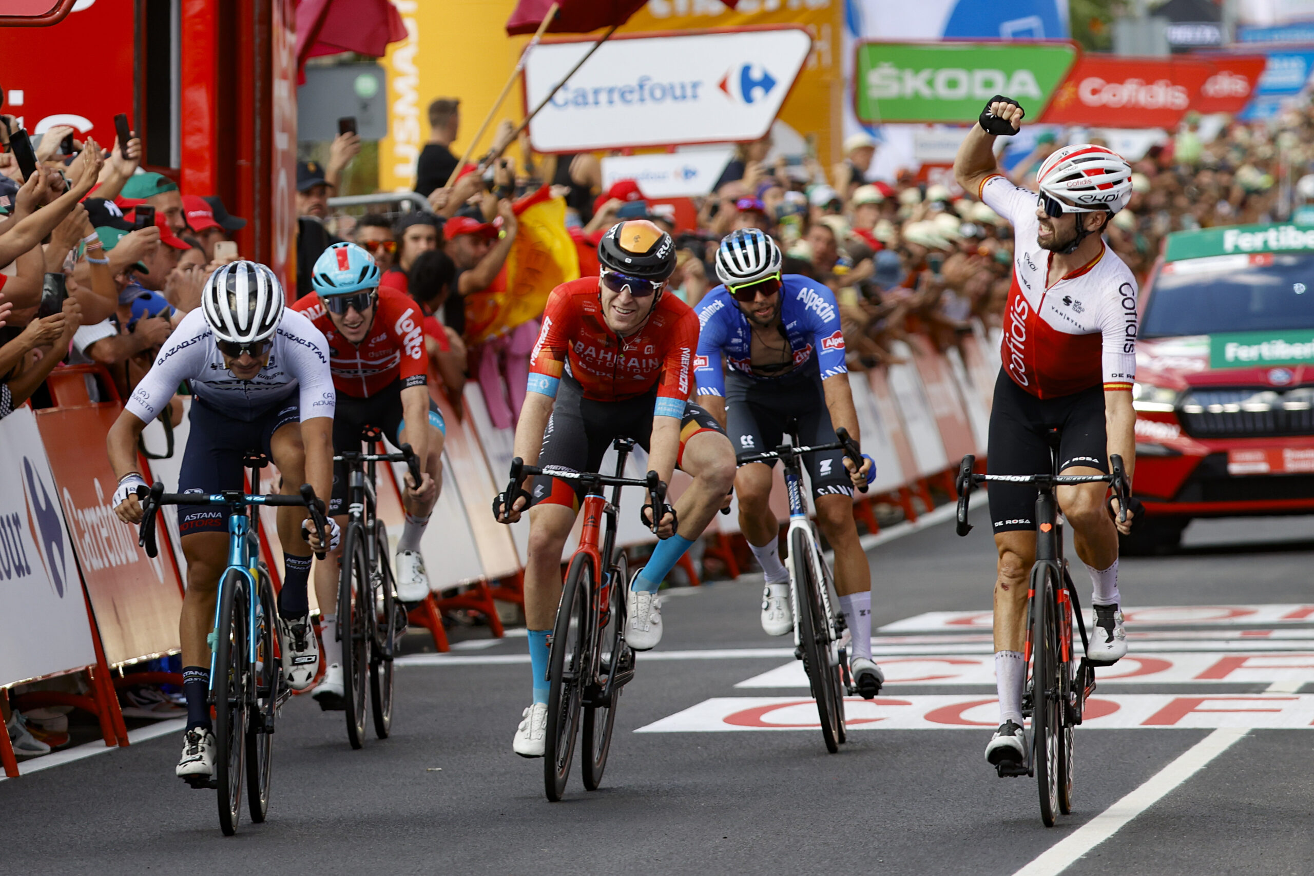 Jesus Herrada wygrywa etap Vuelta a Espana