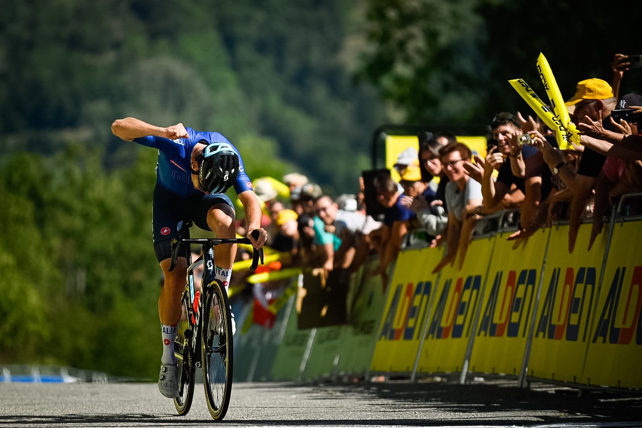 Tour de l’Avenir 2022: etap 9. Lorenzo Milesi na zakończenie. Wyścig dla Uijtdebroeksa