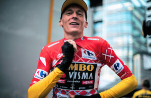 Robert Gesink w koszulce lidera Vuelta a Espana