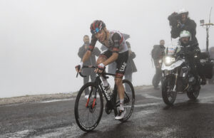 Youan Ayuso na trasie Vuelta a Espana 2022