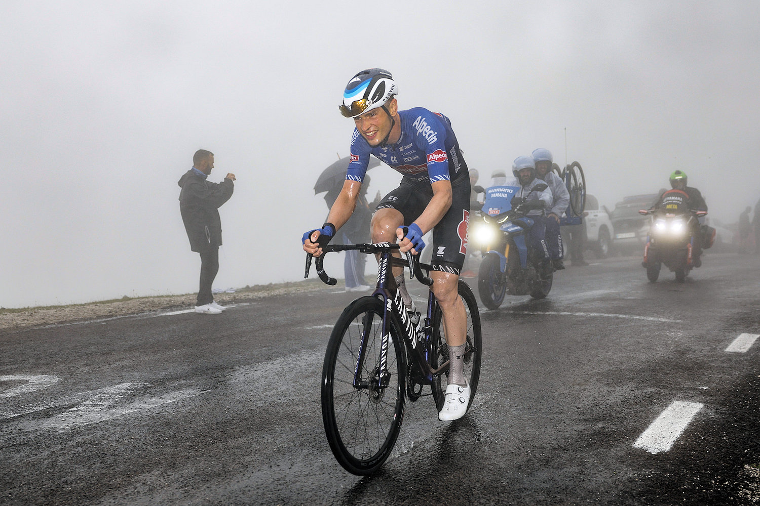 Jay Vine na trasie Vuelta a Espana