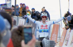 Michael Vanthourenhout triumfuje w Val di Sole