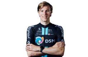 Nils Eehoff w barwach Team DSM w roku 2023