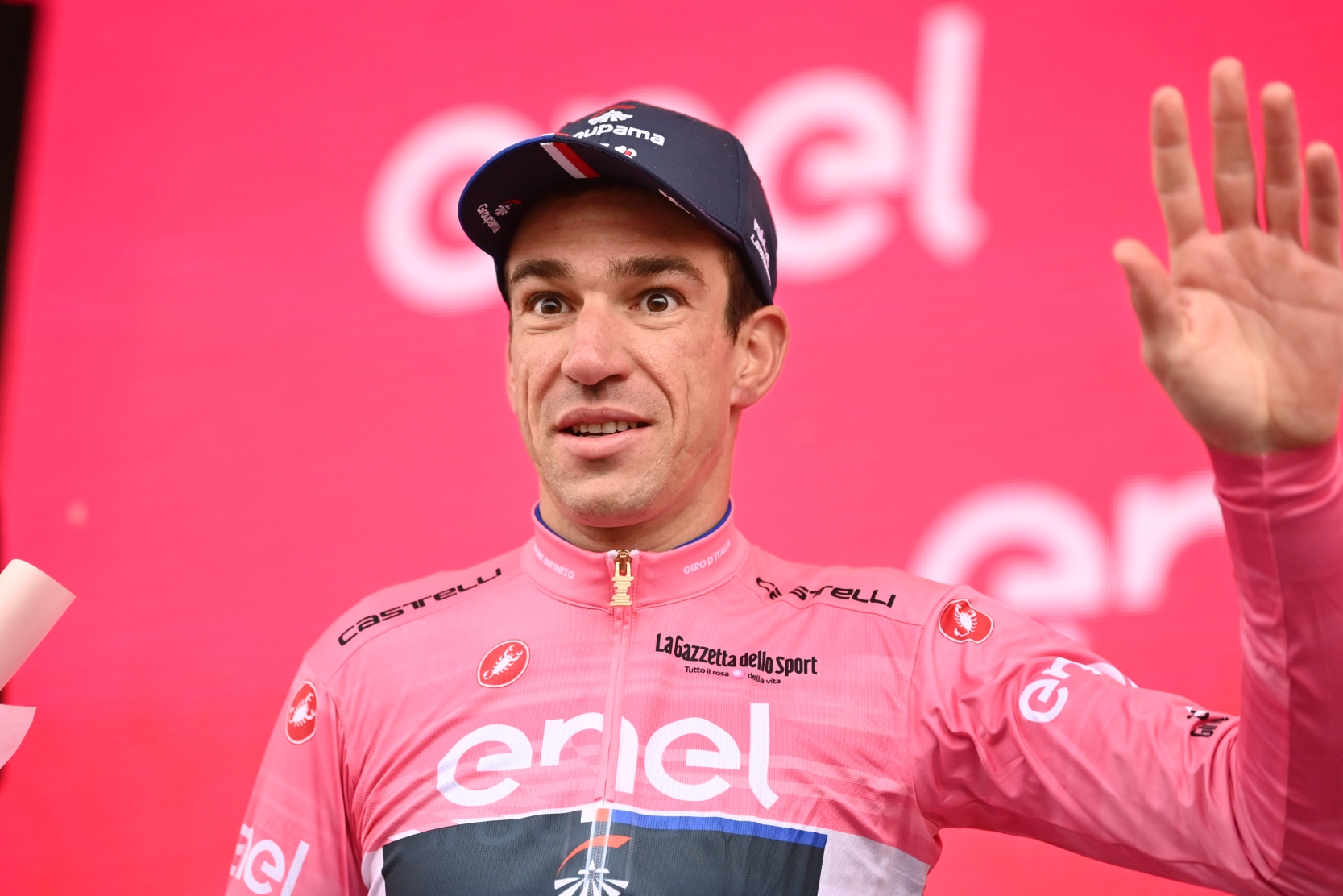 Bruno Armirail w koszulce lidera Giro d'Italia