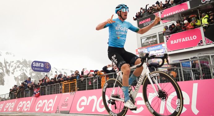 Giro d’Italia 2023: etap 7. Życiowy sukces Davide Baisa