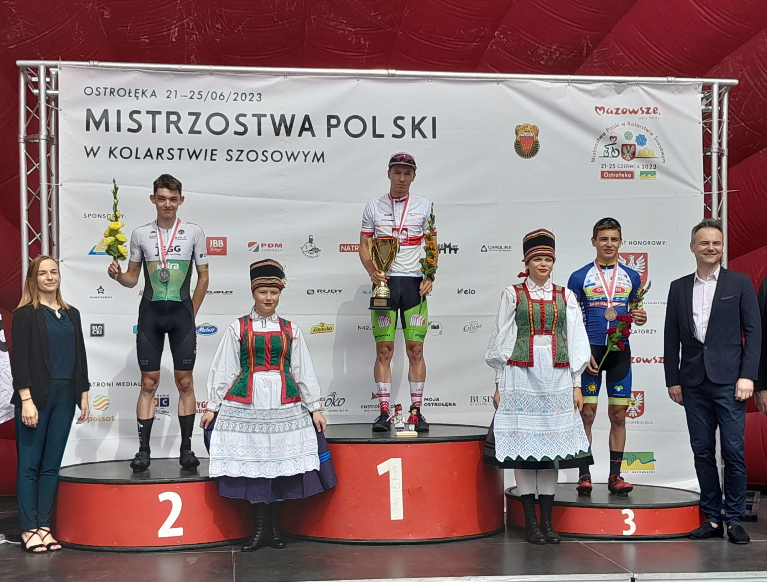 Michał Strzelecki, Patryk Goszczurny i Igor Włodarczyk na podium mistrzostw Polski w Ostrołęce