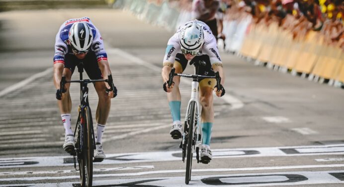 Tour de France 2023: etap 19. Matej Mohoric o błysk szprychy