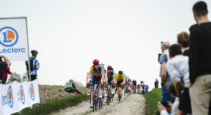 Paryż-Roubaix Femmes 2024. Ellen van Dijk ponownie wśród najlepszych